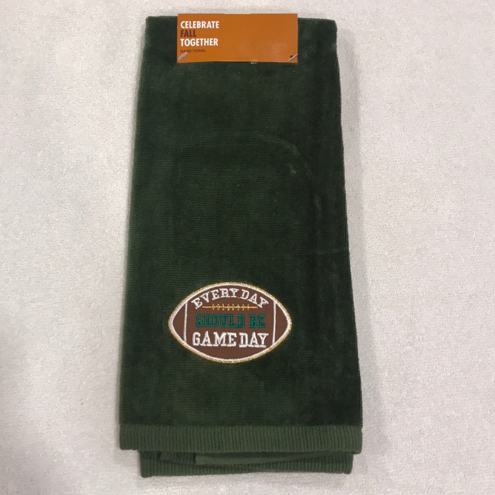 Football/game day  bath hand  towel. New w tags